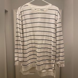 Size medium oversized sweater from Maurice’s.